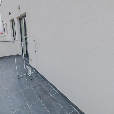 Penthouse Luxury Falticeni Bagian luar foto